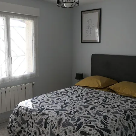 Avec Piscine Et Parking Prive Lägenhet *
