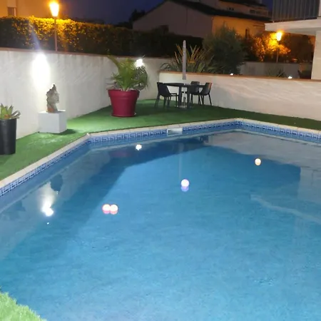 Lägenhet Avec Piscine Et Parking Prive *