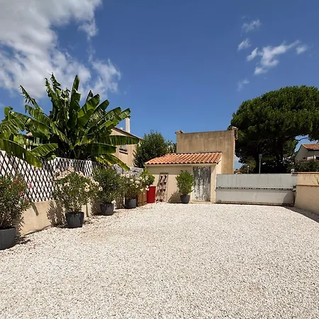 Avec Piscine Et Parking Privé Agde