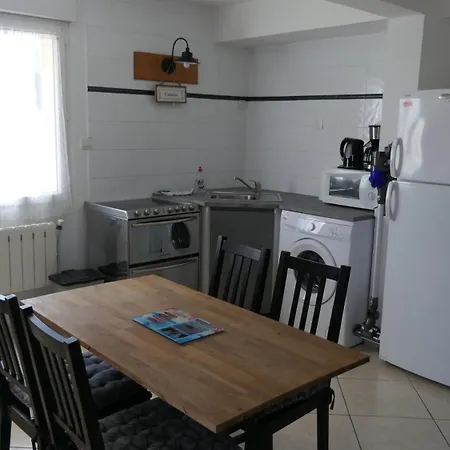 Apartamento Avec Piscine Et Parking Prive *