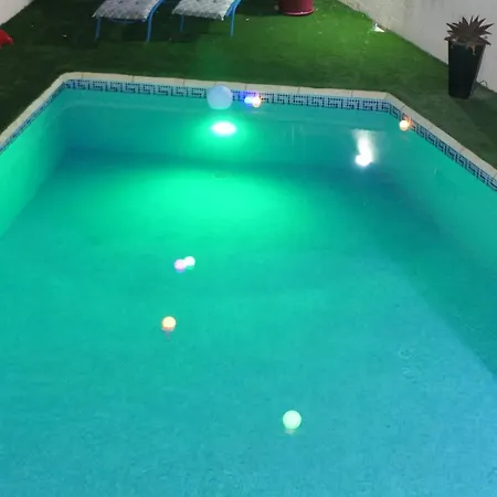 Avec Piscine Et Parking Prive Apartamento Agde